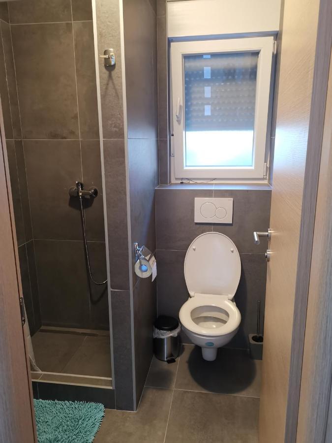 Holiday Park Mimoza Bašanija المظهر الخارجي الصورة